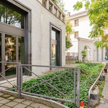 Design Spacious Loft In Navigli - Hosted By Sweetstay Milano Exteriör bild
